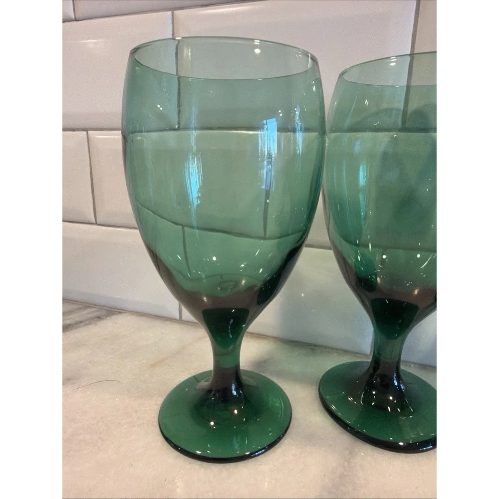 Set Of 4 Vintage LIBBEY Glass Juniper Green Wine Water Stemware GW994